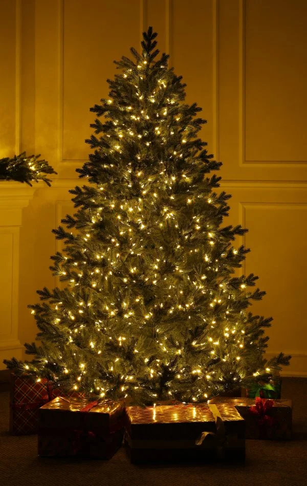 Brad artificial de lux cu ace 230 cm, Full 3D Grandis Fir cu iluminare 1100 LED-elegantă naturală cu lumini