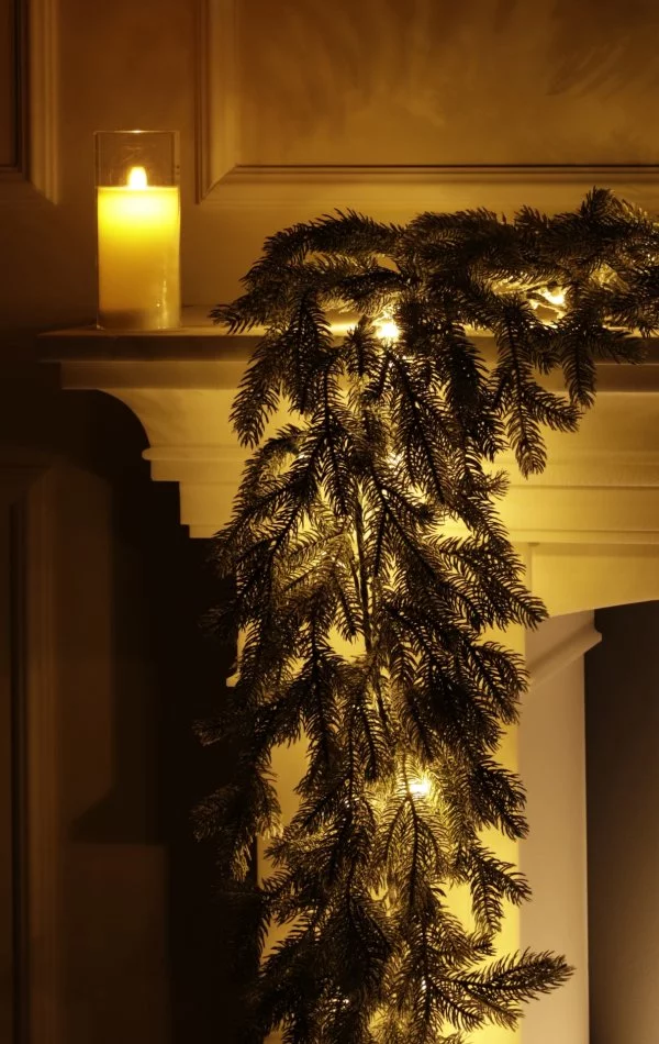 Weihnachtsgirlande mit Schnee 50 LED 270 cm–White Angel