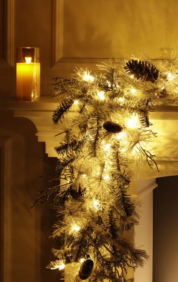 Weihnachtsgirlande mit Schnee 100 LED-270 cm-Winter Dreams