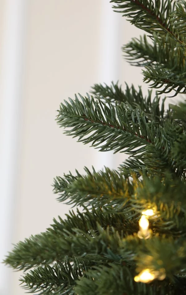 Weihnachtsbaum im Topf 150 LED-122 cm Balsam Hill